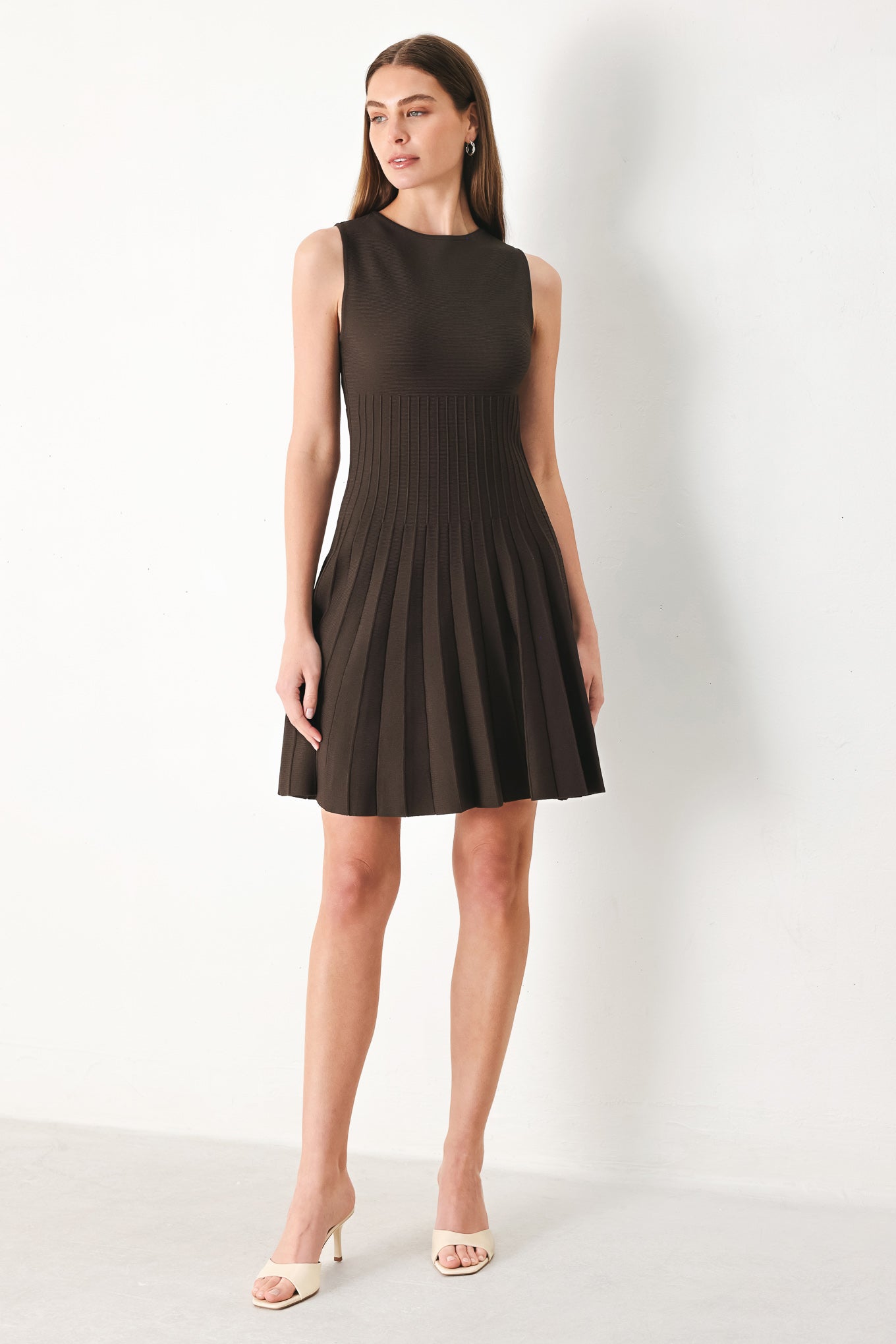 EVERYDAY LUXE SWEATER KNIT MINI DRESS - Glamourous Grace