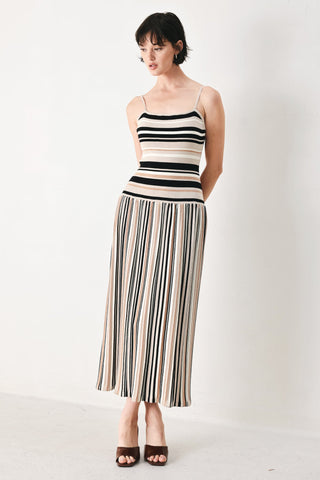 FESTIVAL FREQUENCY SWEATER KNIT MIDI DRESS - Glamourous Grace