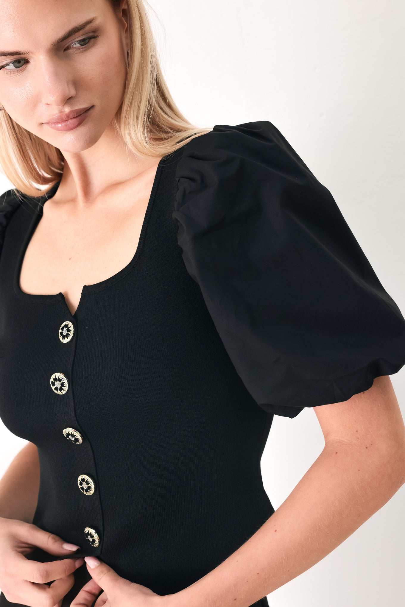 HEARTS ON YOU SWEATER KNIT TOP - Glamourous Grace