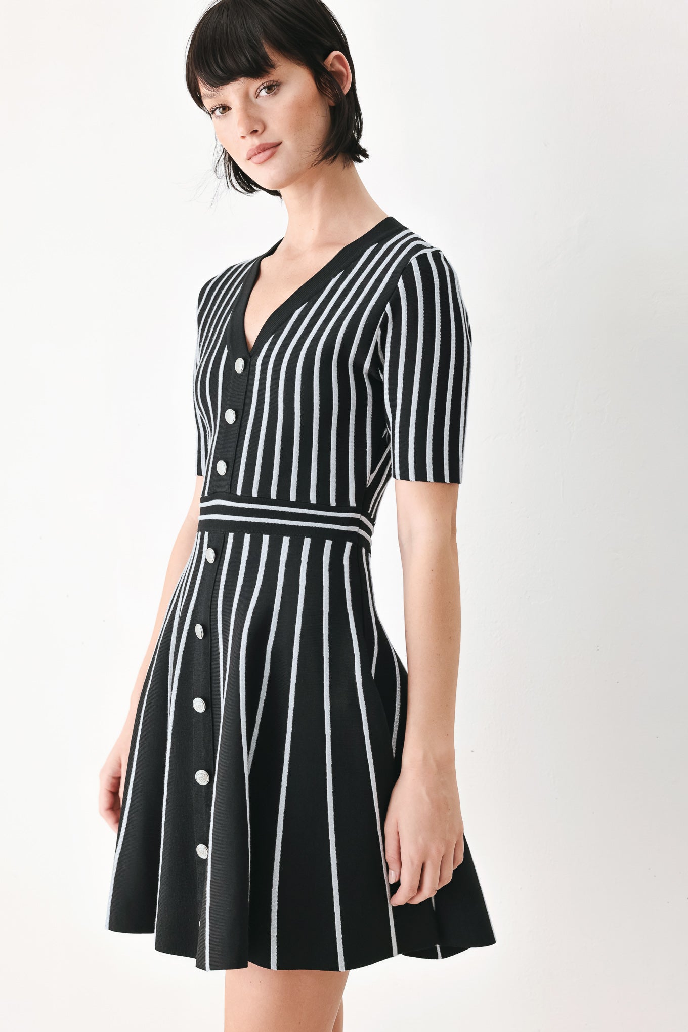 BLACK PARLOR MELODY SWEATER MINI DRESS - Glamourous Grace