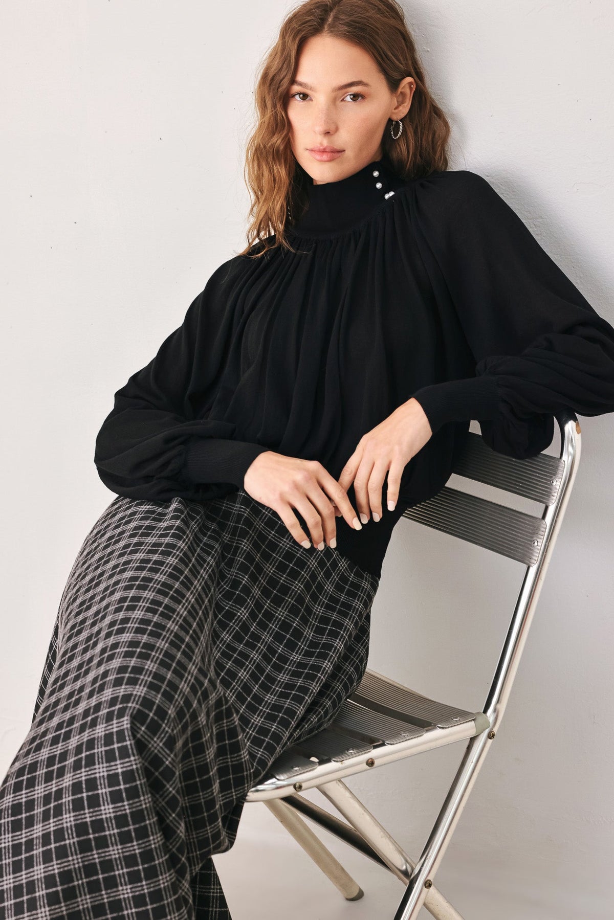 MACADAMIA DRAPED SWEATER KNIT TOP - Glamourous Grace