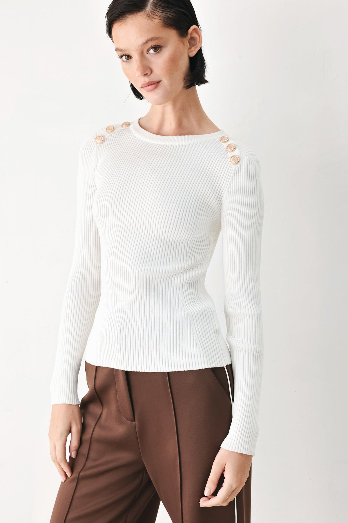 SOFT CREAM CLASSIC RIB SWEATER TOP - Glamourous Grace