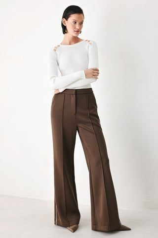 SOFT CREAM CLASSIC RIB SWEATER TOP - Glamourous Grace