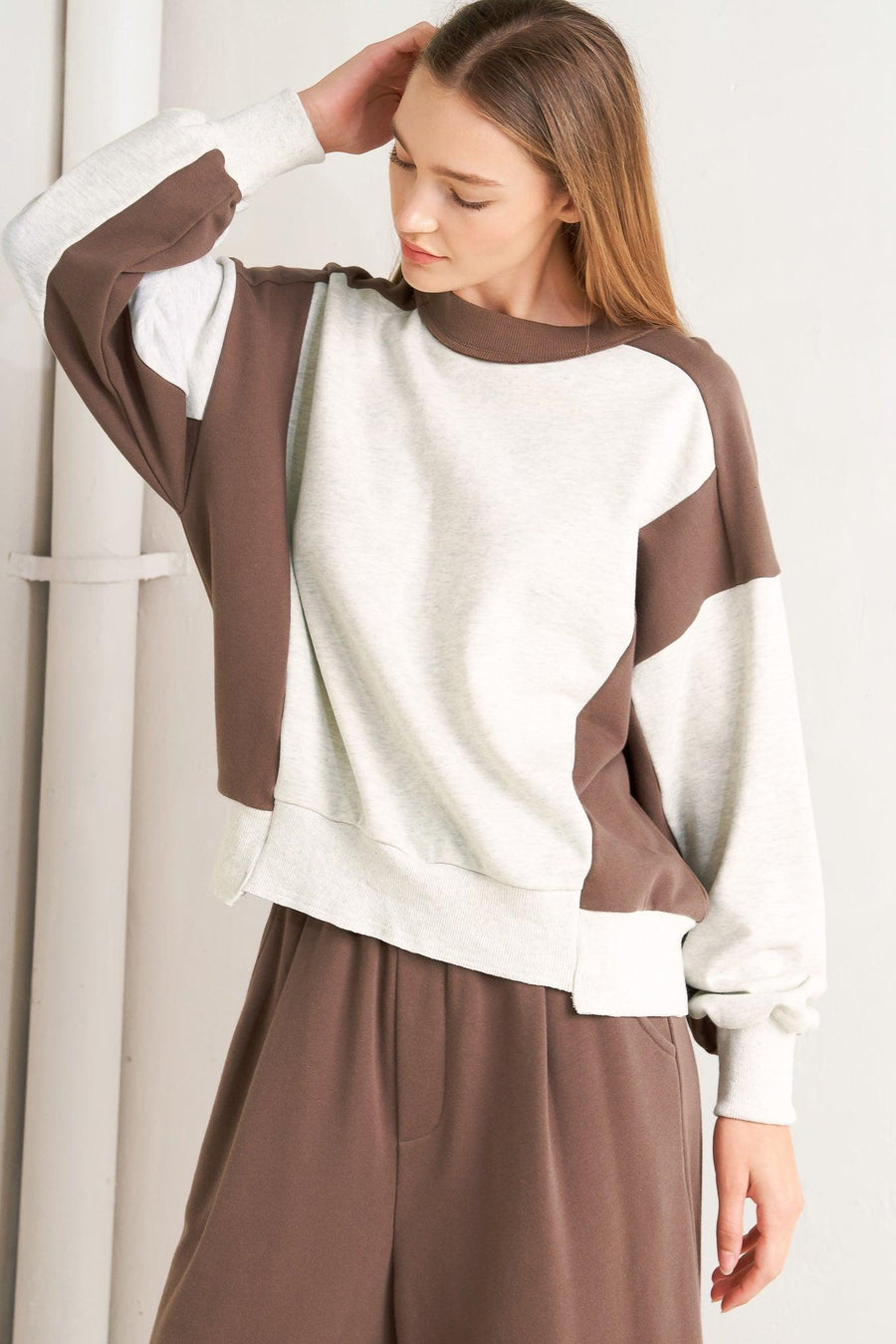 IN TOO DEEP PULLOVER KNIT TOP - Glamourous Grace