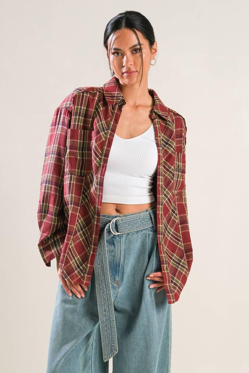 TIMELESS CHARM WOVEN TOP - Glamourous Grace
