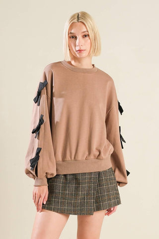 LOVE SO AMAZING SWEATER TOP - Glamourous Grace