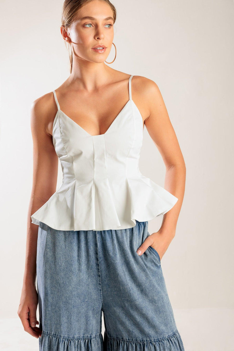 IT'S PERFECT TIMING WOVEN CAMI TOP - Glamourous Grace