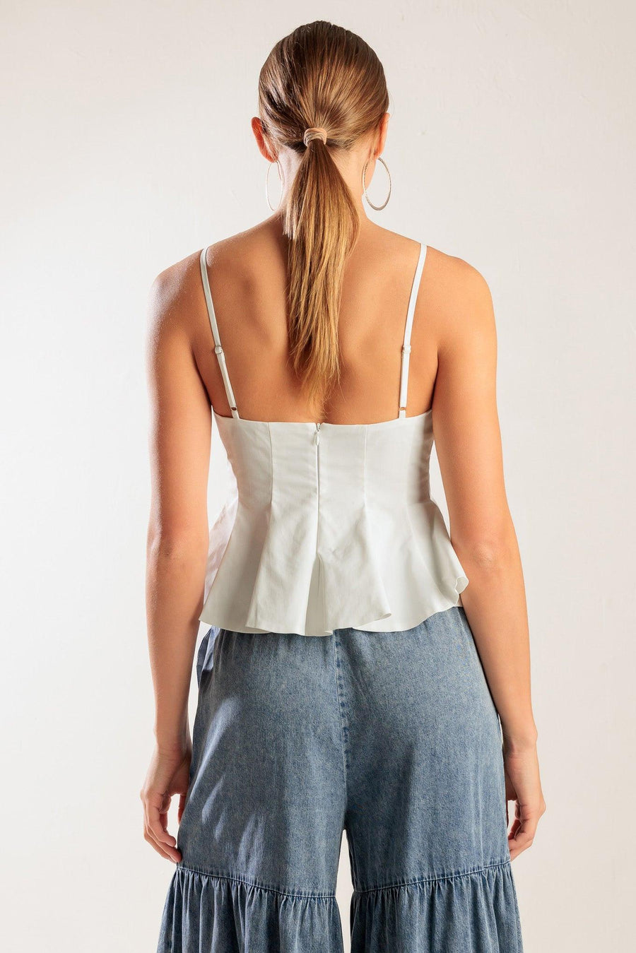 IT'S PERFECT TIMING WOVEN CAMI TOP - Glamourous Grace