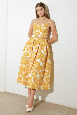 PLAIN OPTIMISM WOVEN CROP TOP - Glamourous Grace