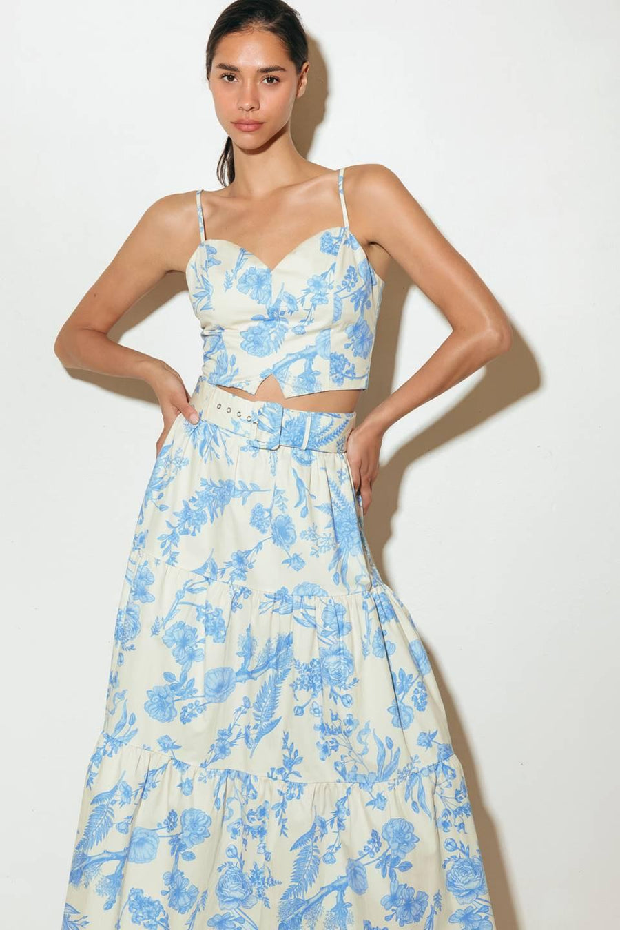 URBAN CHARM WOVEN CAMI TOP AND SKIRT SET - Glamourous Grace