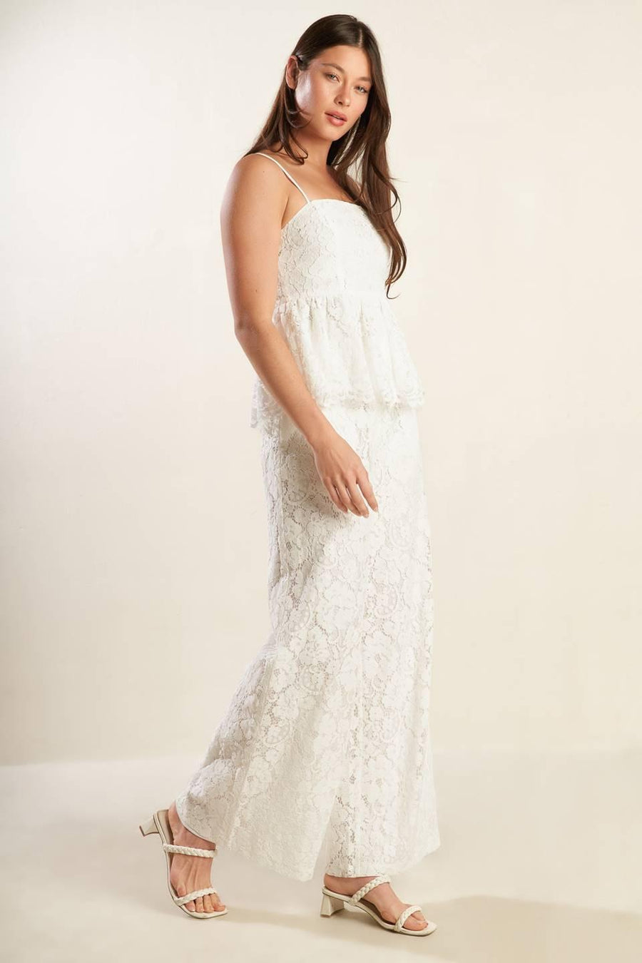 WE TRUST YOU WOVEN LACE TOP - Glamourous Grace