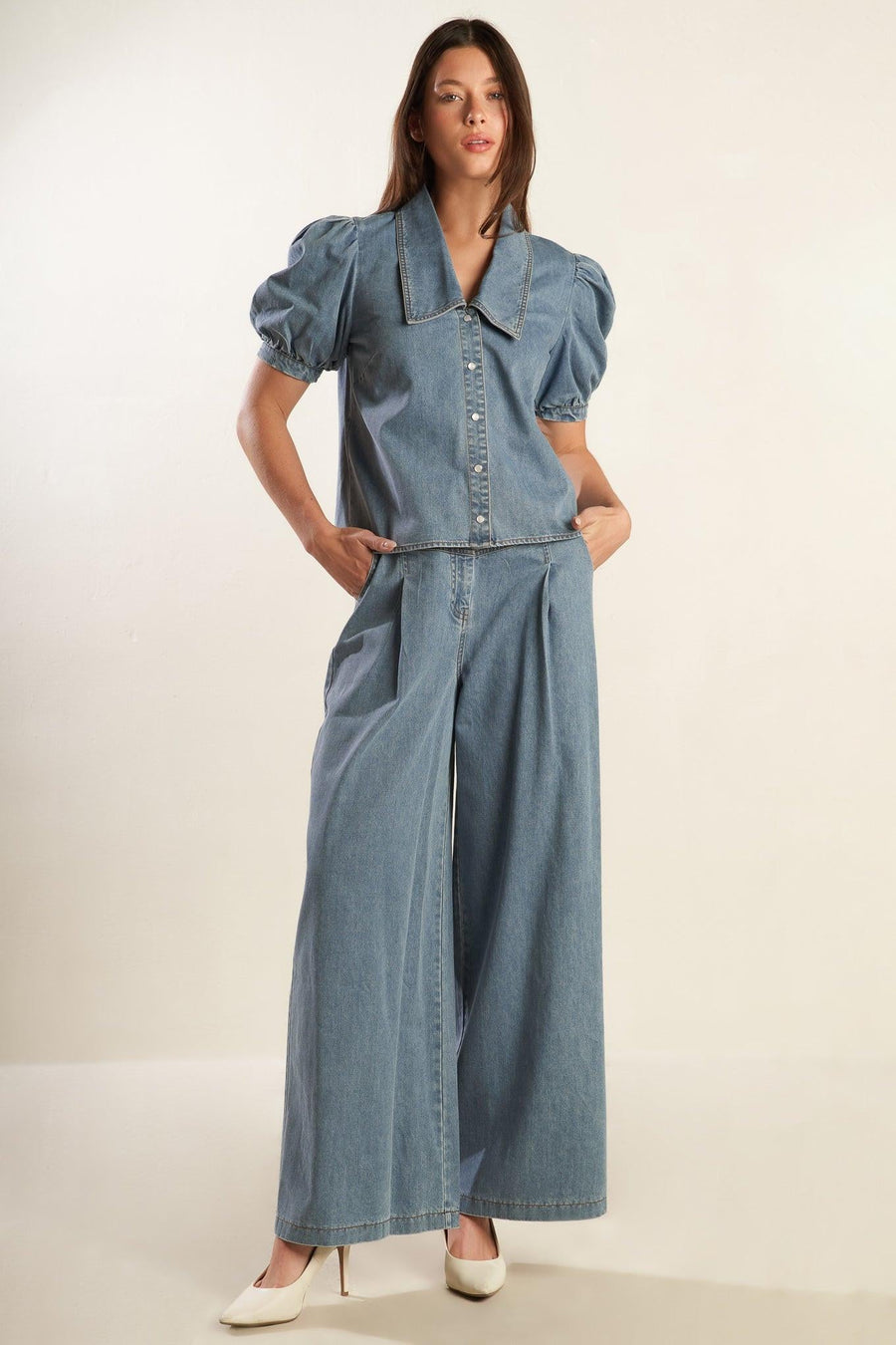ETERNAL SUNSHINE CHAMBRAY DENIM TOP - Glamourous Grace