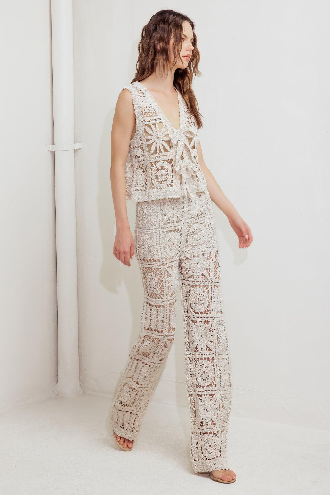 COASTAL BREEZE CROCHET VEST AND PANT SET - Glamourous Grace