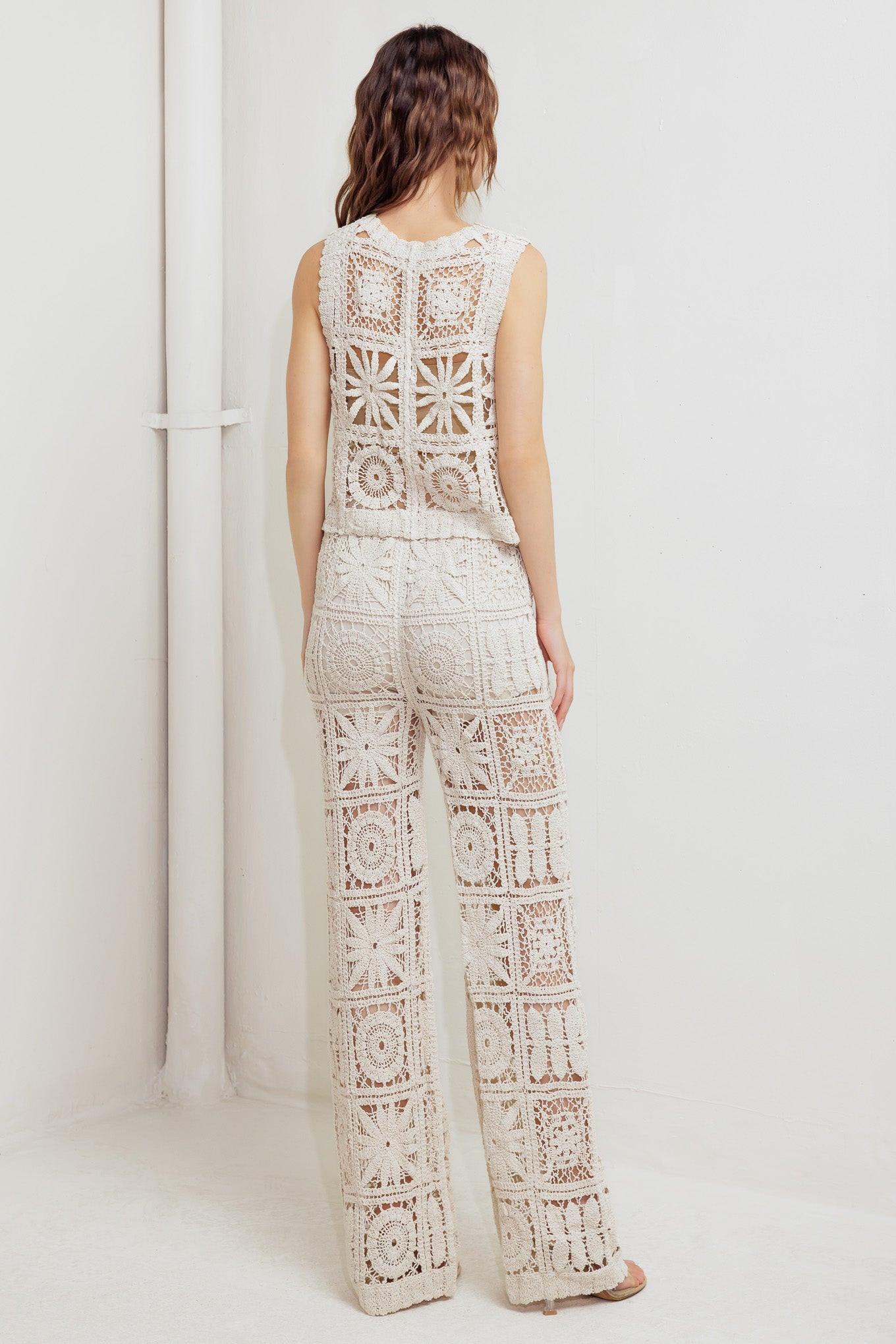 COASTAL BREEZE CROCHET VEST AND PANT SET - Glamourous Grace