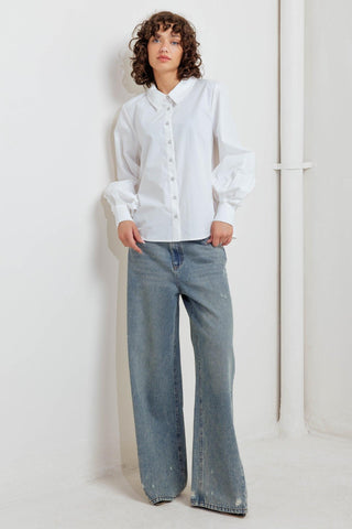 WHITE NOISE SOLID WOVEN TOP - Glamourous Grace