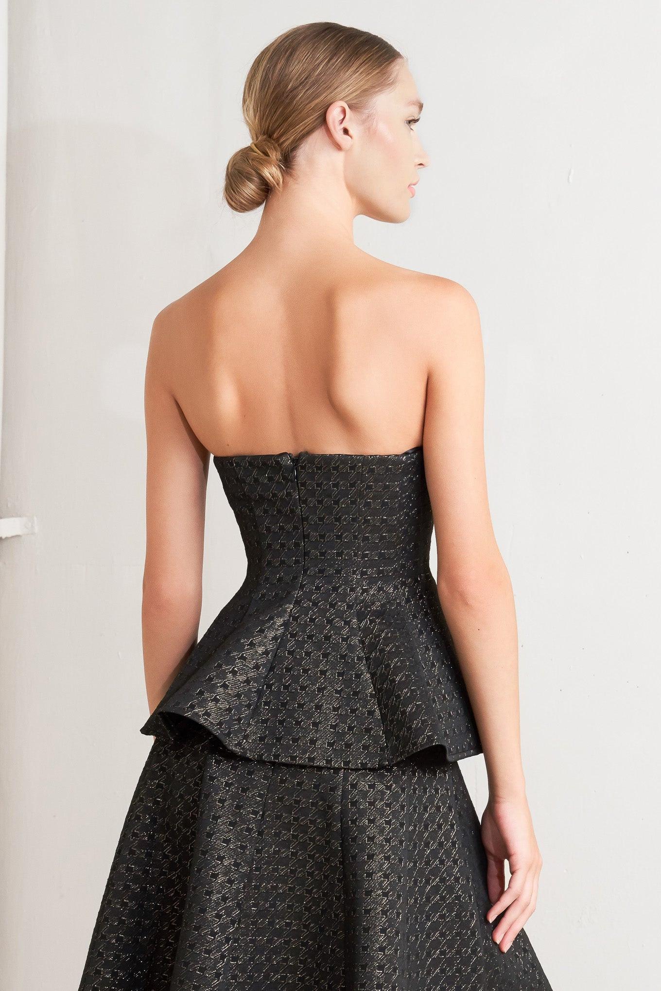 EVENING SCULPT METALLIC THREADED WOVEN TOP - Glamourous Grace