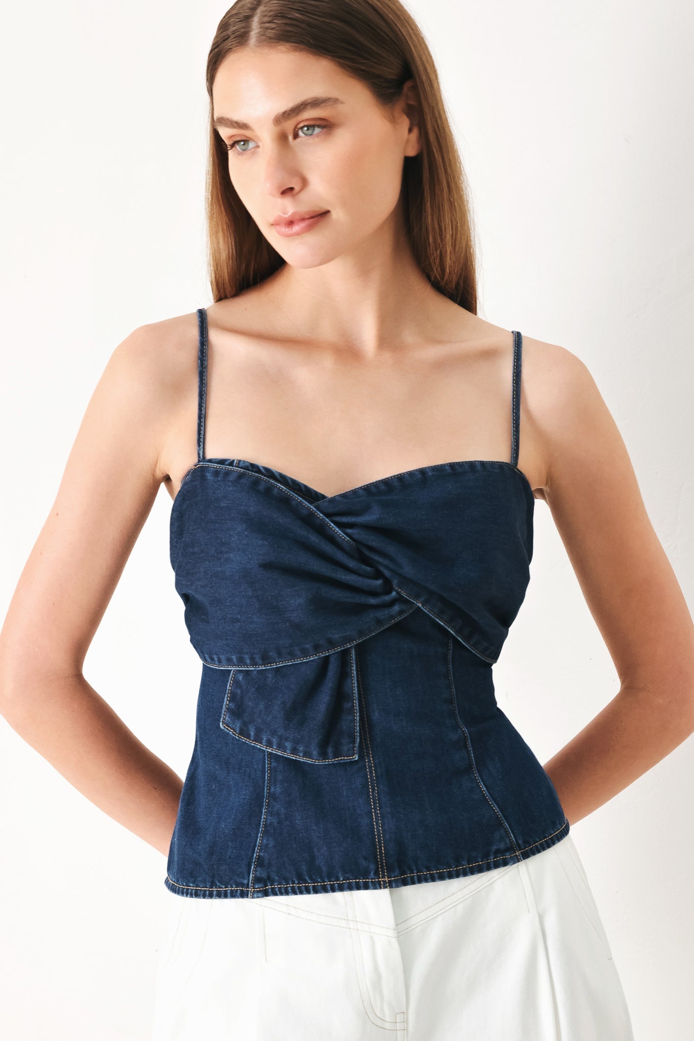 SWEET KISS DENIM TOP - Glamourous Grace