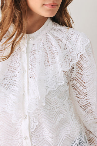 CLOUD ROMANCE WOVEN LACE TOP