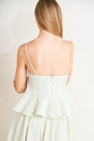 GRAND ENTRANCE WOVEN TOP - Glamourous Grace