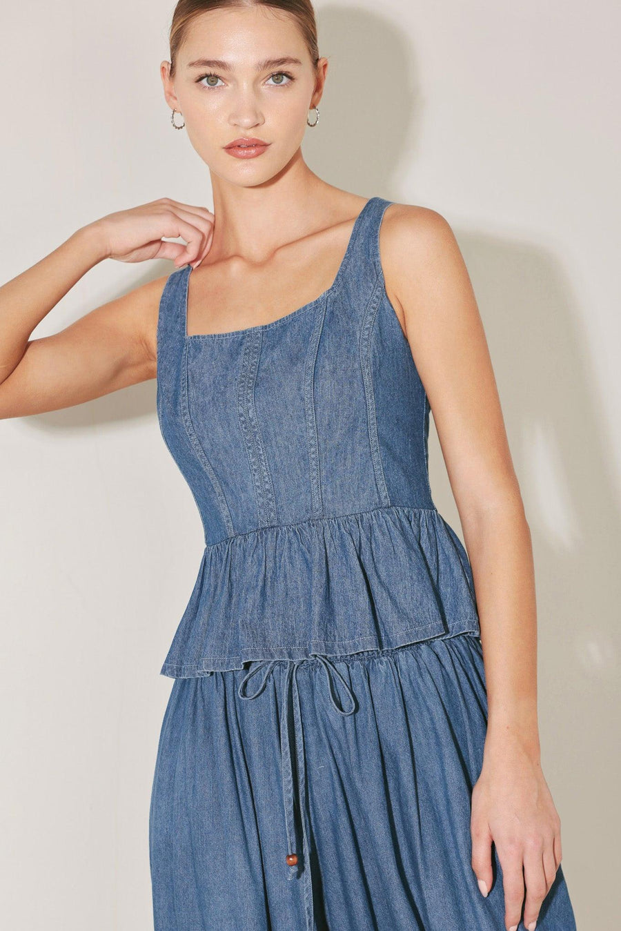 SOFT REBEL VOLUME WOVEN TOP - Glamourous Grace