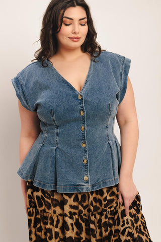 NO SECOND THOUGHT WASHED DENIM TOP - Glamourous Grace