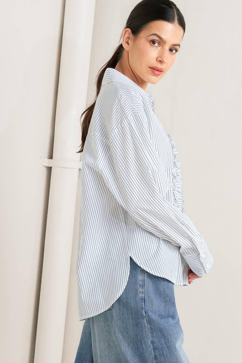 DAYLIGHT EDGE WOVEN TOP - Glamourous Grace