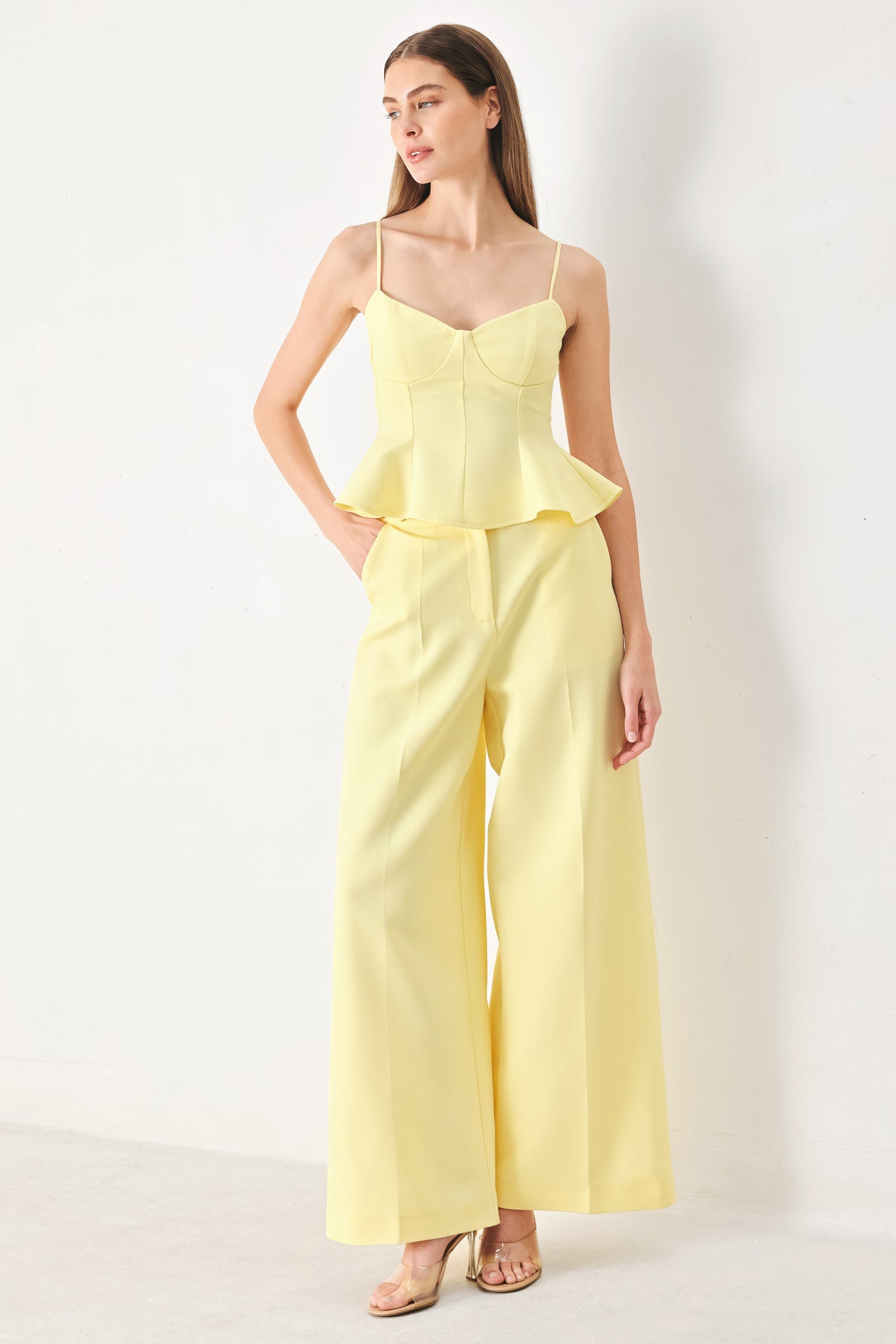 SWEET SUNSHINE WOVEN CAMI TOP - Glamourous Grace
