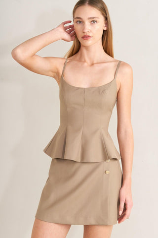 MANHATTAN PEPLUM WOVEN CAMI TOP - Glamourous Grace