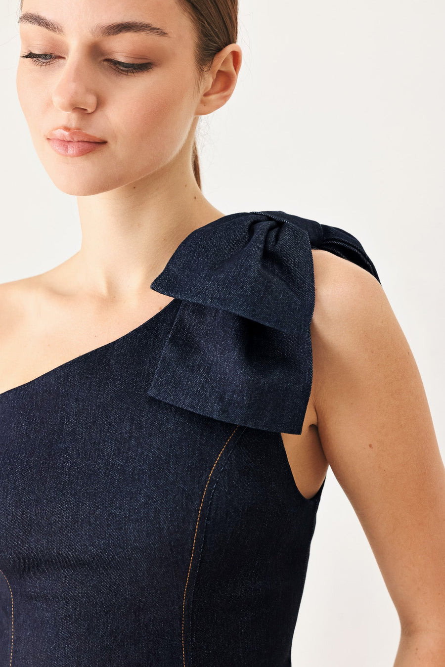 INDIGO BOW ONE SHOULDER DENIM TOP - Glamourous Grace