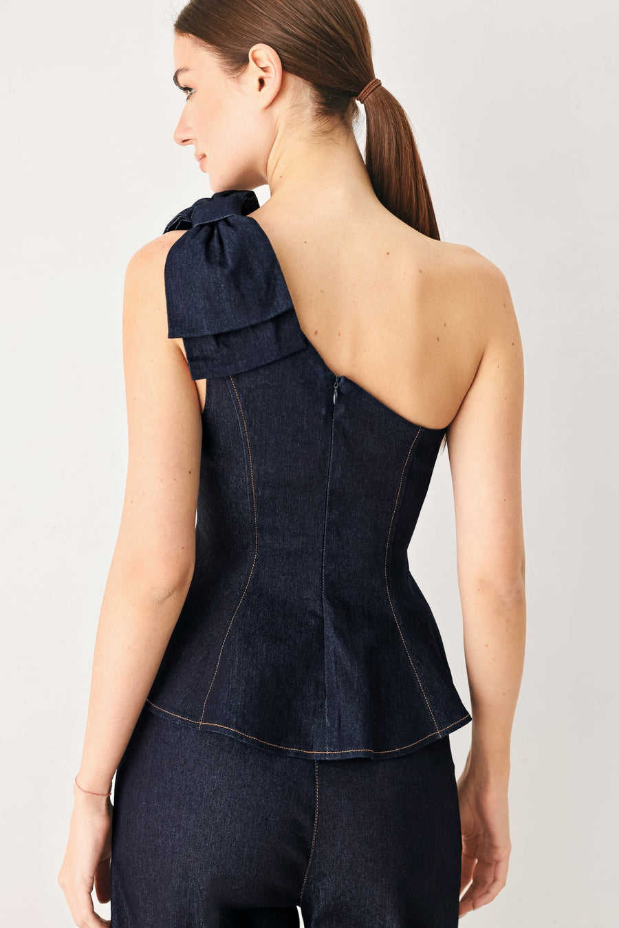 INDIGO BOW ONE SHOULDER DENIM TOP - Glamourous Grace
