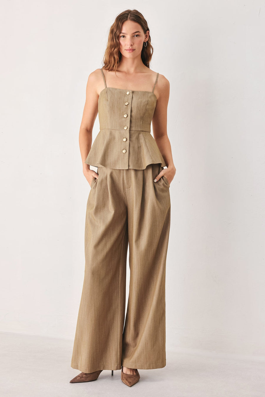 STONEWASH RELAXED WOVEN TOP - Glamourous Grace