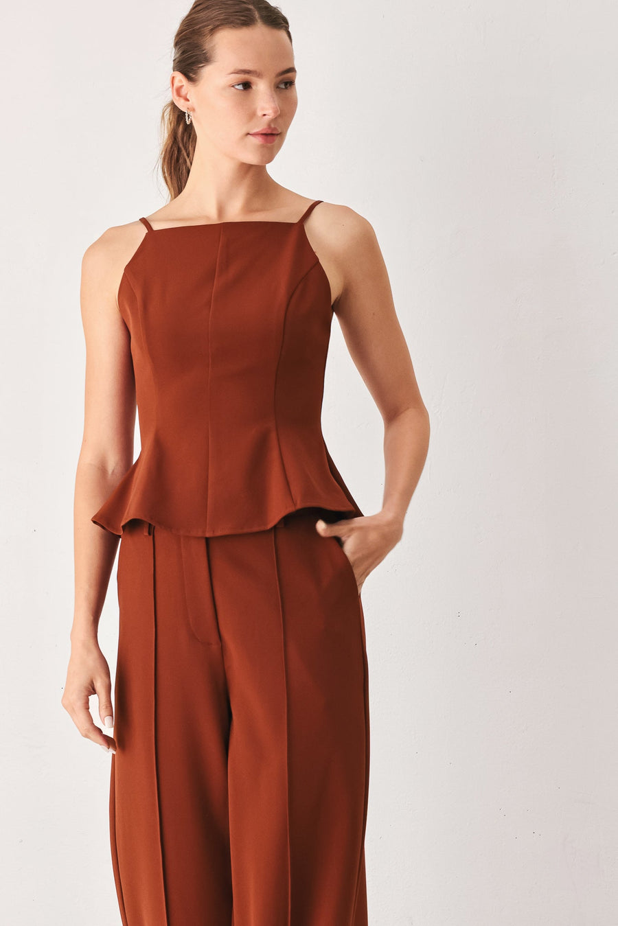 AUTUMN RUST FLOWY WOVEN TOP - Glamourous Grace