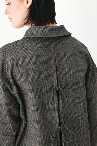 OFF THE CLOCK PLAID BUTTON DOWN TOP