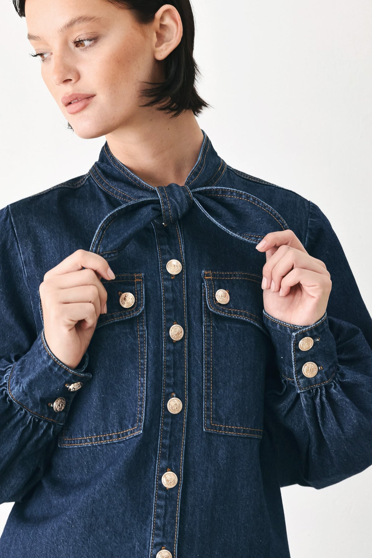 DEEP INDIGO MODERN MUSE DENIM TOP - Glamourous Grace