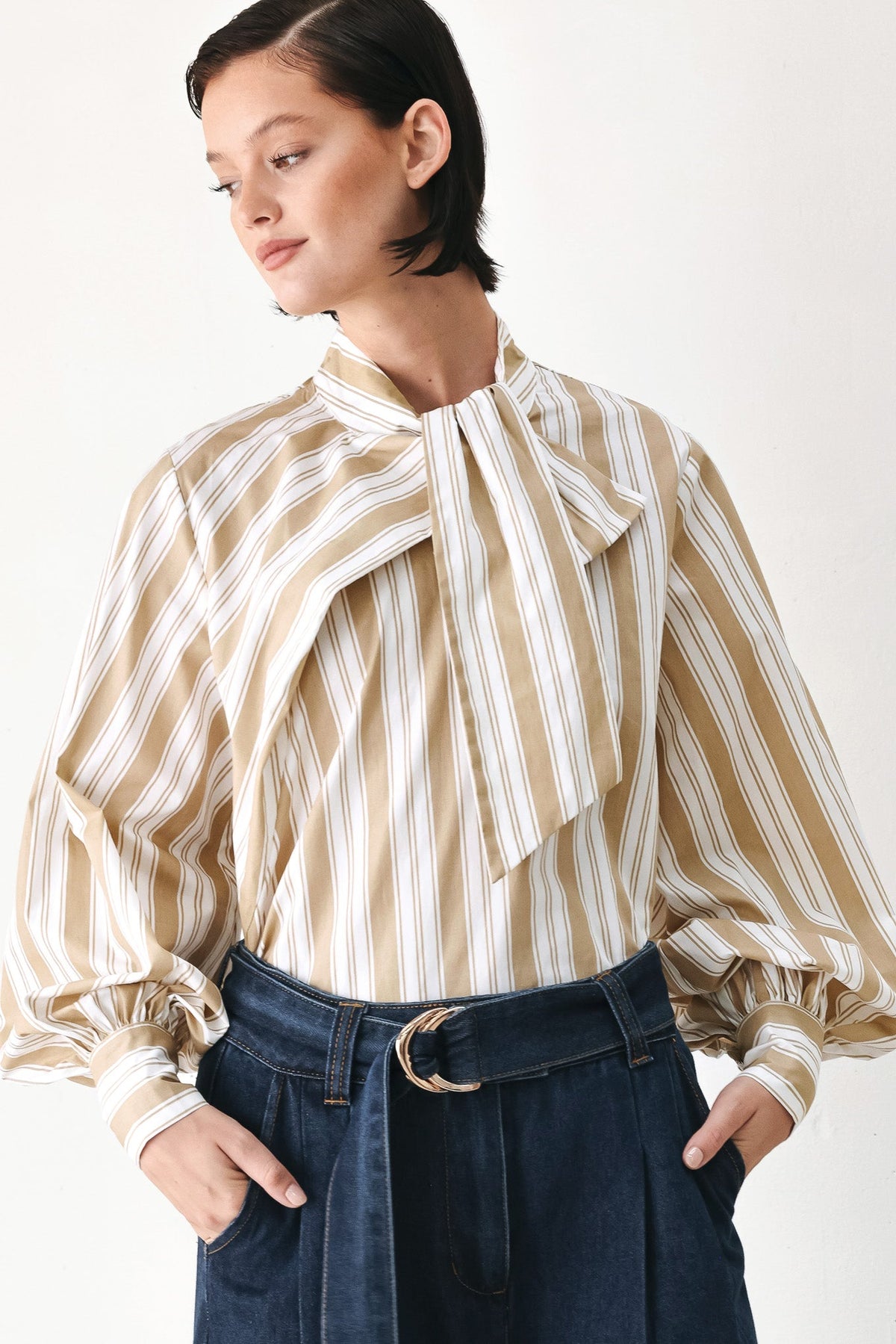 CHAMPAGNE STRIPE MUSE WOVEN TOP - Glamourous Grace