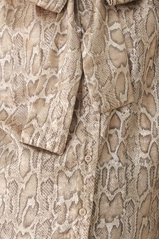 SERPENTINE TAUPE SNAKESKIN WOVEN TOP