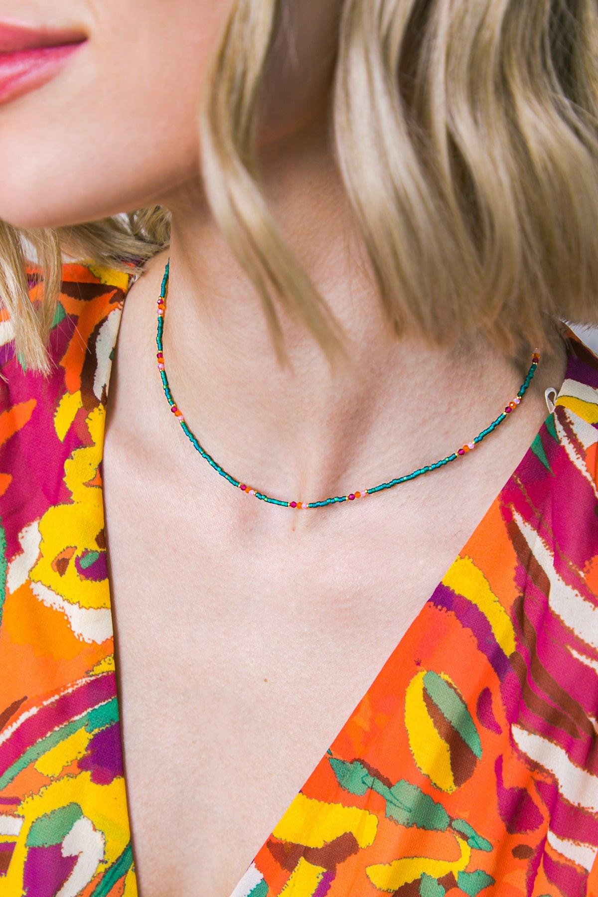 BOHO FLEX GREEN CHOKER - Glamourous Grace
