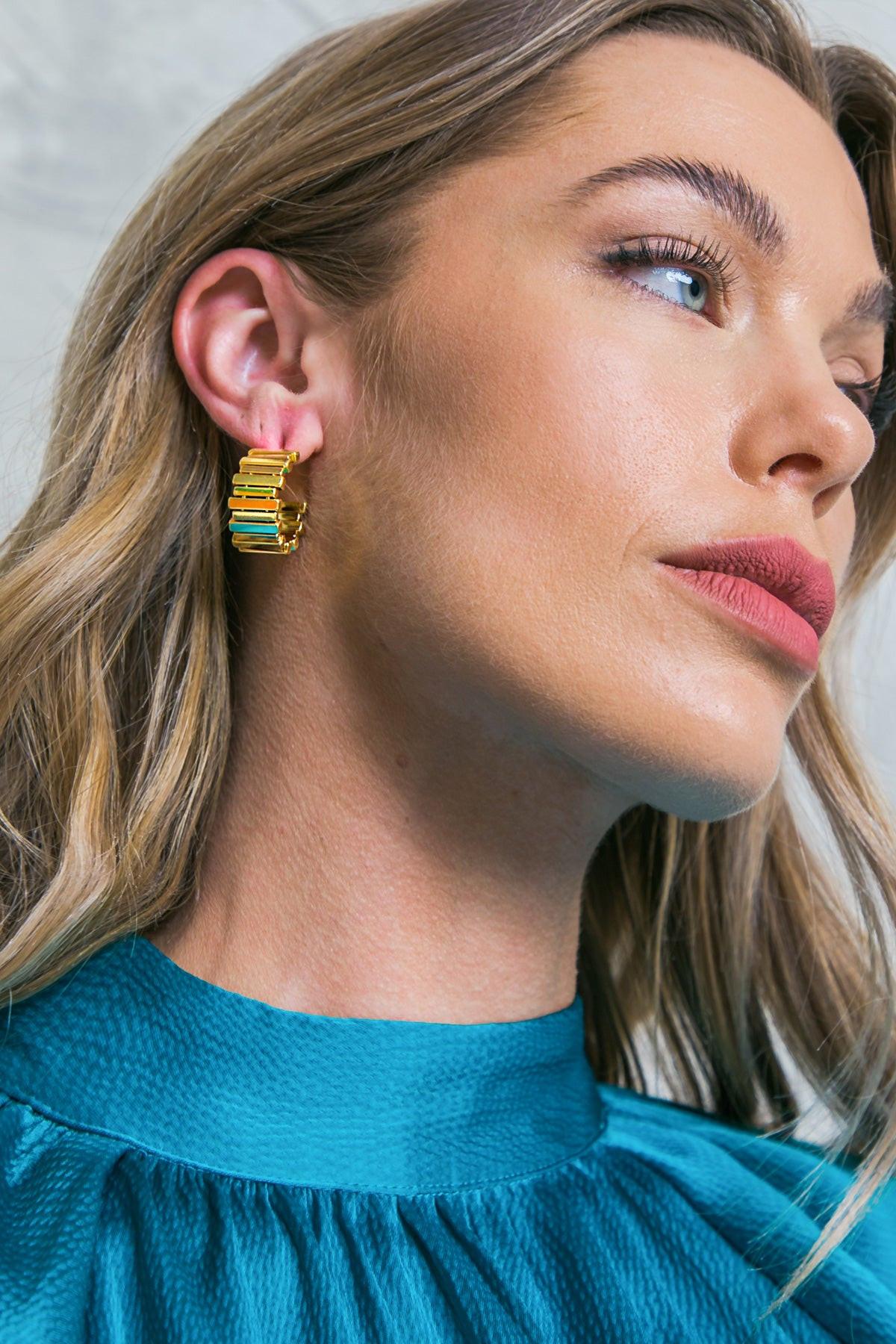 DIP RIBBED STUD EARRINGS - Glamourous Grace