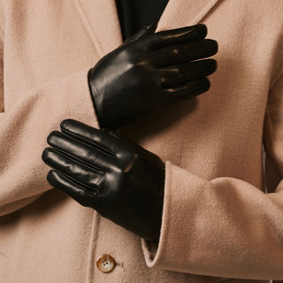 Fabio (black) - Men's classic Italian lambskin leather gloves with pure silk lining - Glamourous Grace