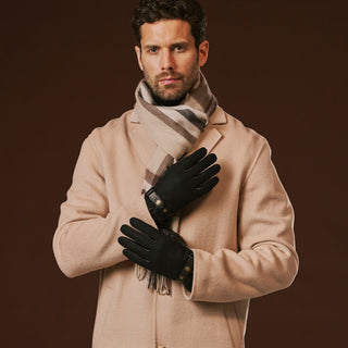 Fabrizio (black) – Tweed men's gloves with touchscreen capability and adjustable snap button - Glamourous Grace