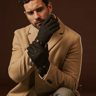 Fabrizio (dark brown) - Italian tweed men’s gloves with touchscreen capability and adjustable snap button - Glamourous Grace
