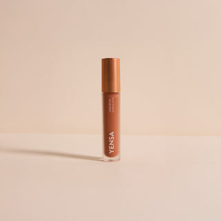 Luxe Lip Nourishing Oil with Hyaluronic + Vitamin E