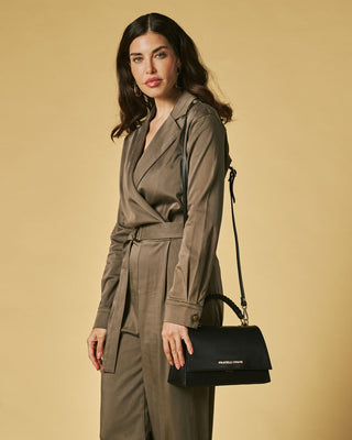 Federica (black) - Italian calf leather women's crossbody bag (with shoulder strap) - Glamourous Grace