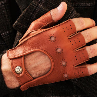 Vincenzo (brown) - Fingerless Italian driving gloves made of American deerskin leather - Glamourous Grace