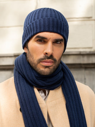 Napoli (navy blue) - Italian 100% cashmere ribbed scarf (unisex) - Glamourous Grace