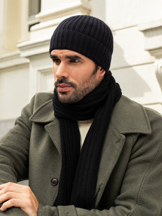 Milano (black) - Italian 100% cashmere ribbed beanie (unisex) - Glamourous Grace