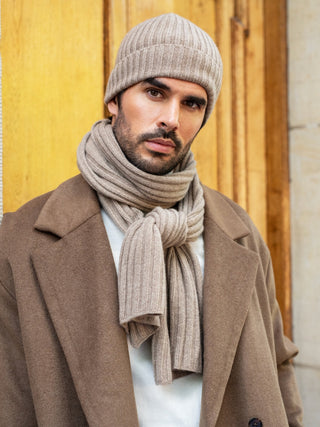 Milano (brown) - Italian 100% cashmere ribbed beanie (unisex) - Glamourous Grace