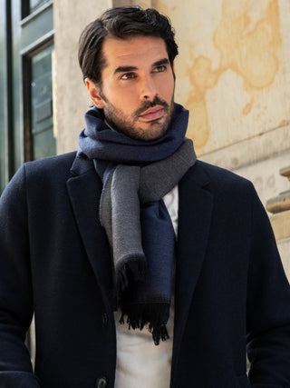 Romeo (blue/grey) - Italian warm and soft scarf made from 100% wool - Glamourous Grace