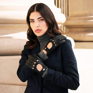 Maria (black) - Italian driving gloves made of American deerskin leather - Glamourous Grace