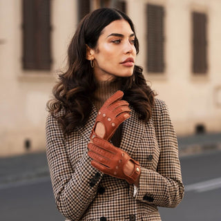 Maria (brown) - Italian driving gloves made of American deerskin leather - Glamourous Grace